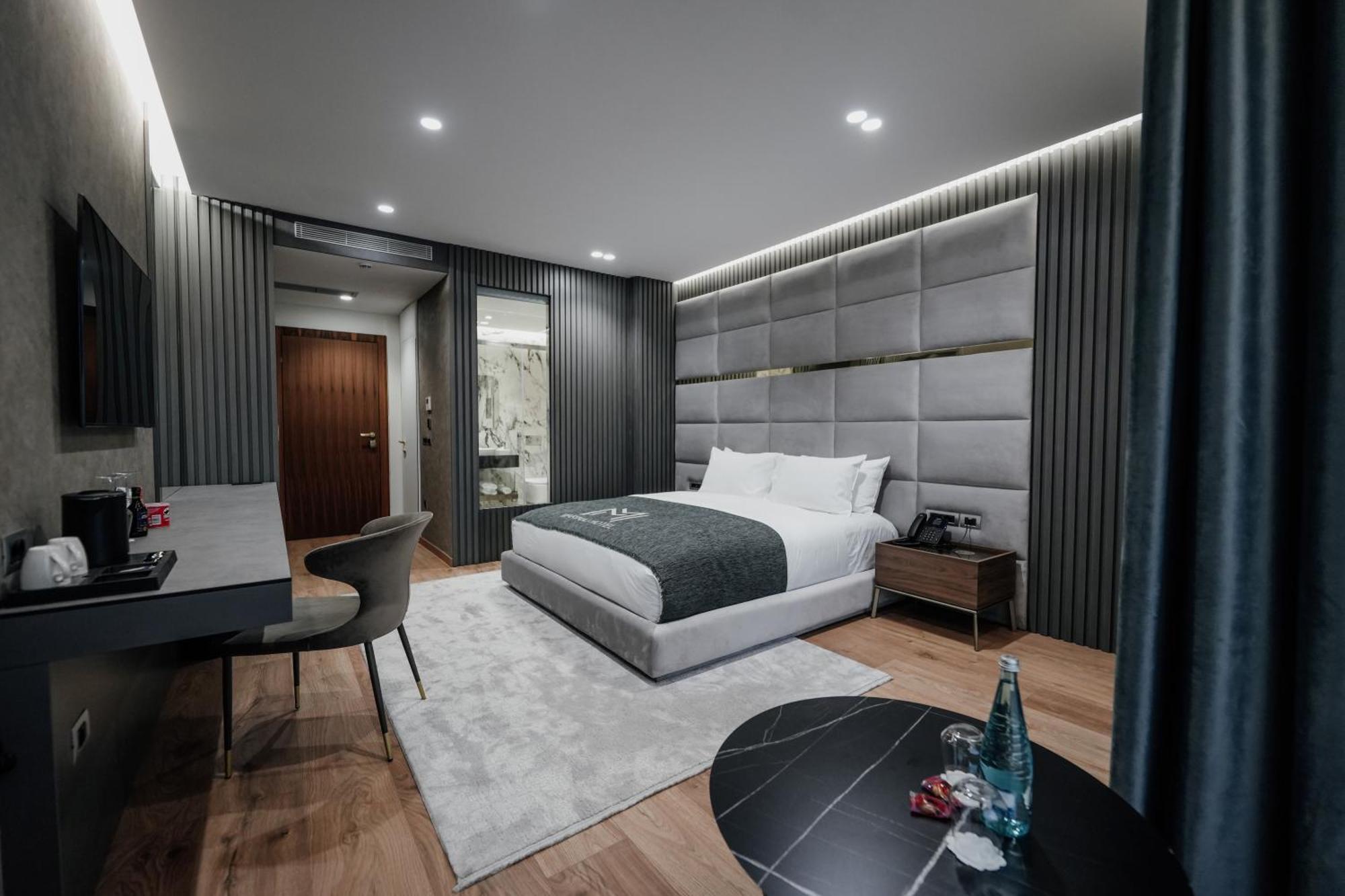 Marinaj Hotel & Spa Tirana Bagian luar foto